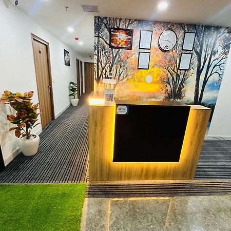 Townhouse Happy Habitat Guest House Greater Noida Eksteriør bilde