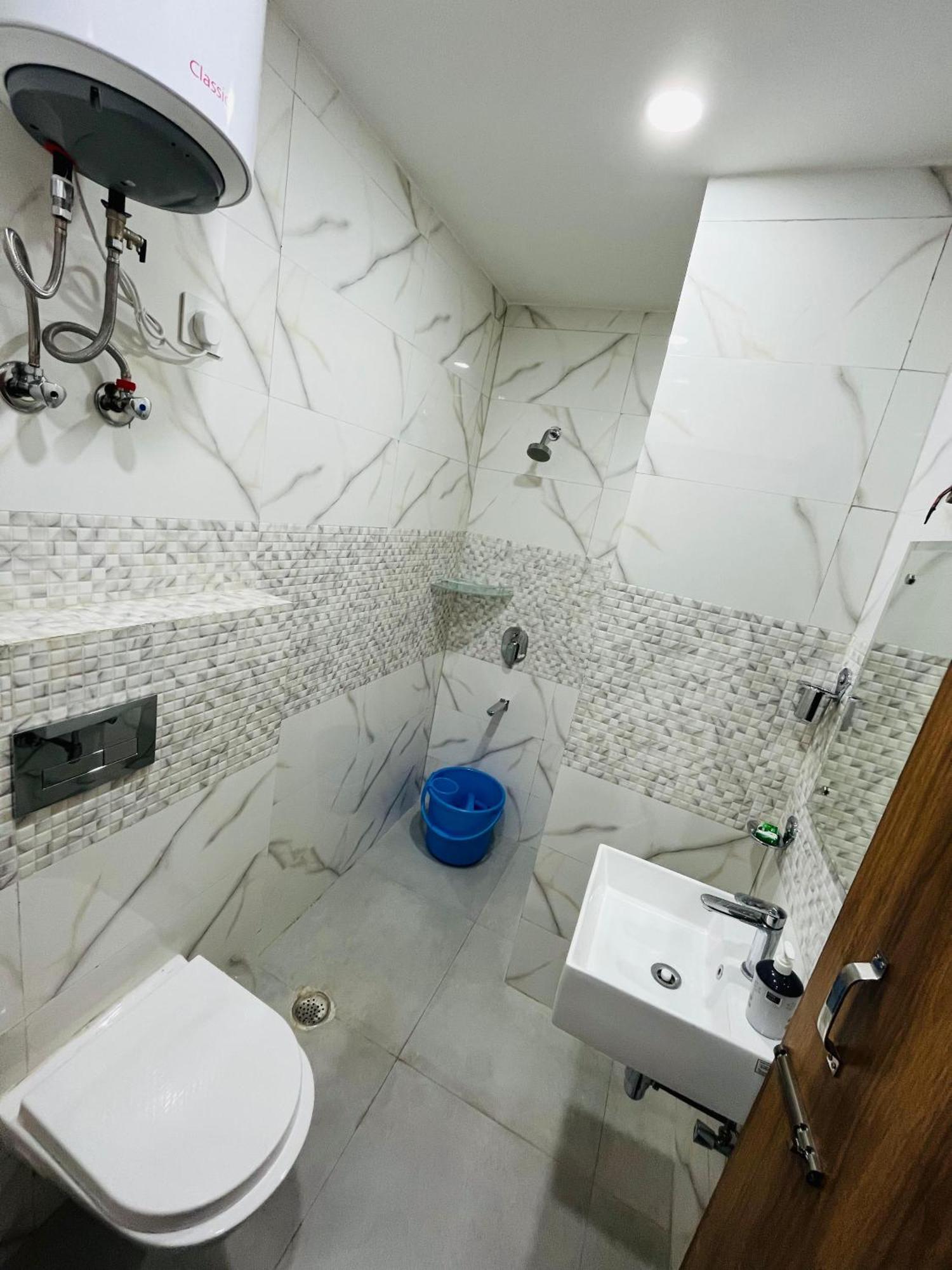 Townhouse Happy Habitat Guest House Greater Noida Eksteriør bilde