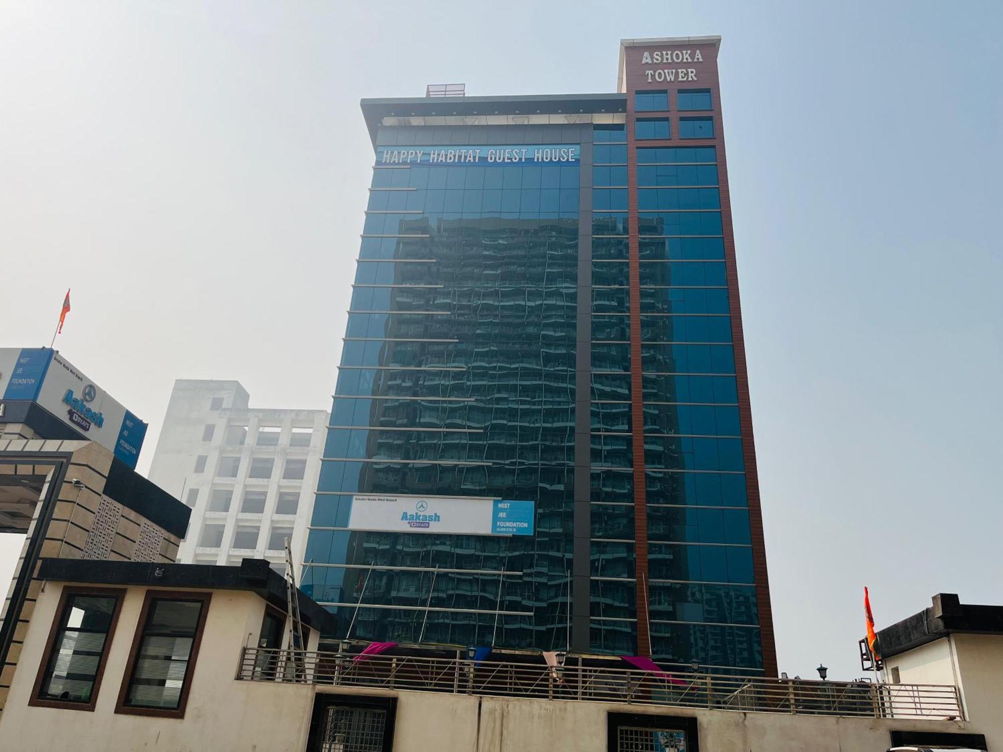 Townhouse Happy Habitat Guest House Greater Noida Eksteriør bilde