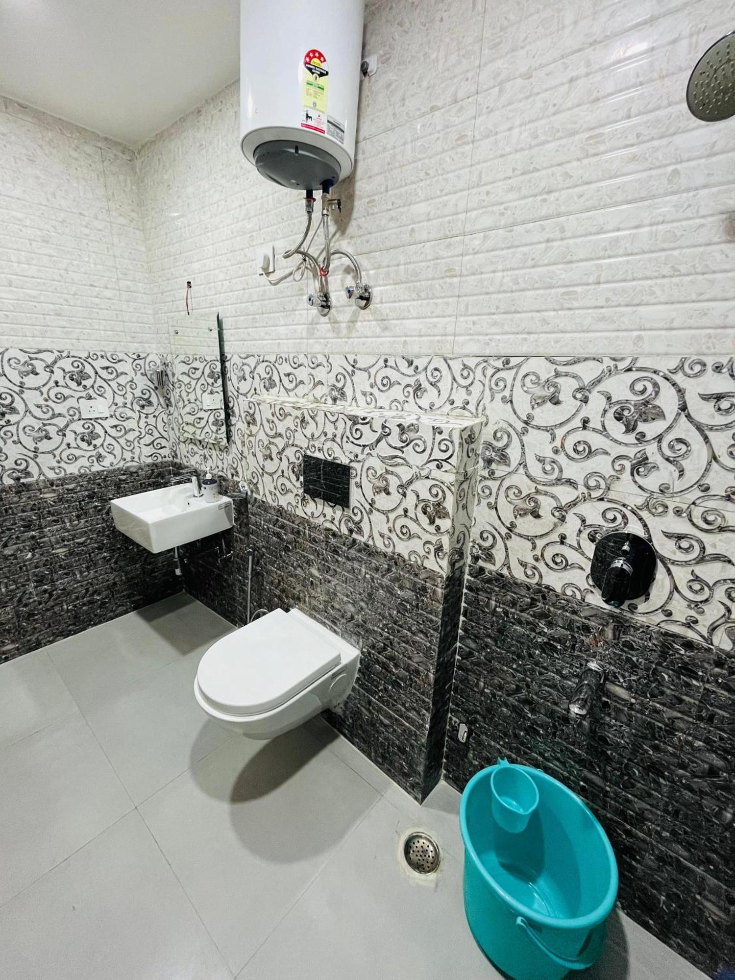 Townhouse Happy Habitat Guest House Greater Noida Eksteriør bilde